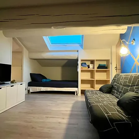 Opaline Issirac