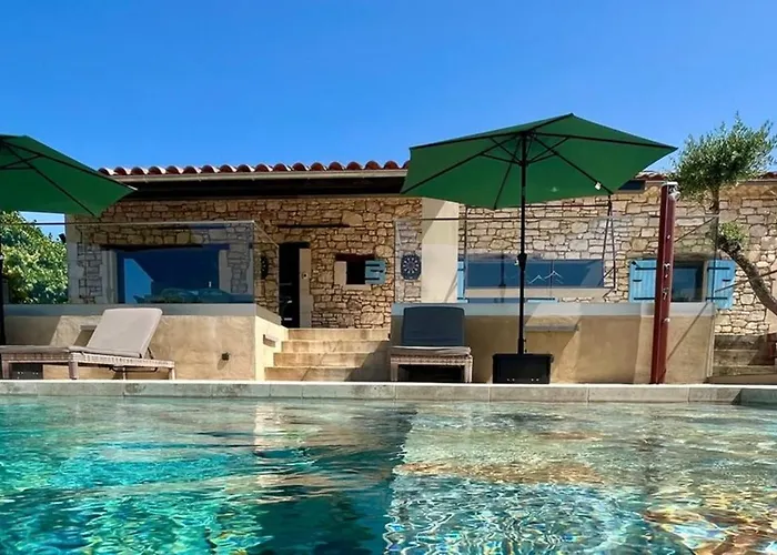 Opaline Дом отдыха