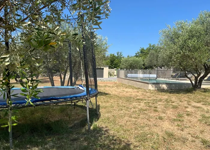 Дом отдыха Opaline Issirac